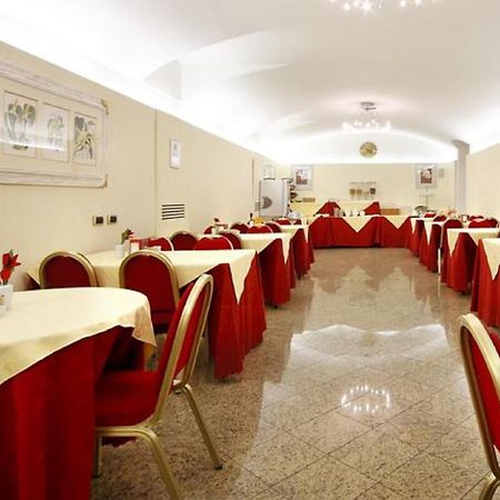 Hotel Terminal Mediolan Restauracja zdjęcie